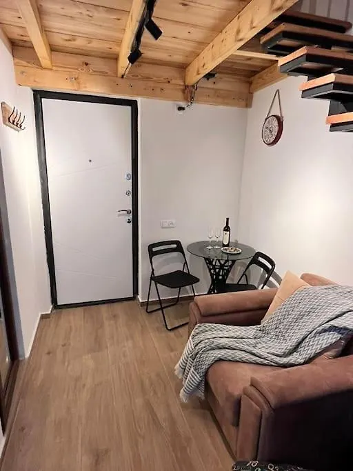 Khatuna'S Apartment Батуми
